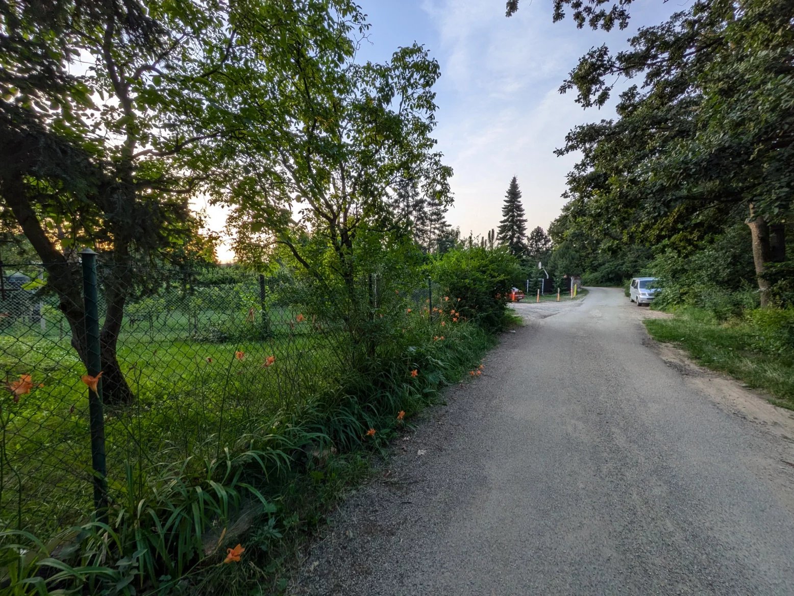 Širokoúhlý 13Mpx fotoaparát