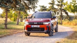 Náhledový obrázek - Test Dacia Bigster 155 Hybrid: Je to velké, vysoké, levné a úsporné. Co je to?