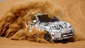 Náhledový obrázek - Nový Land Rover Discovery ukazuje, co všechno dokáže na silnici i v terénu