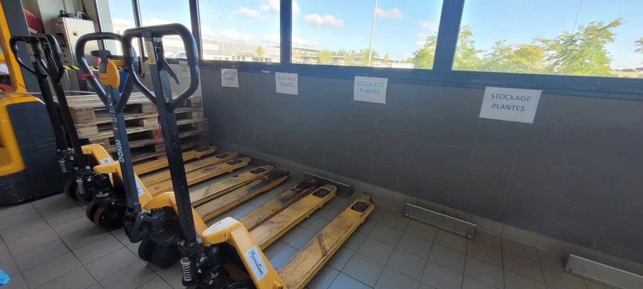 Tady se v Messimy překládají byliny