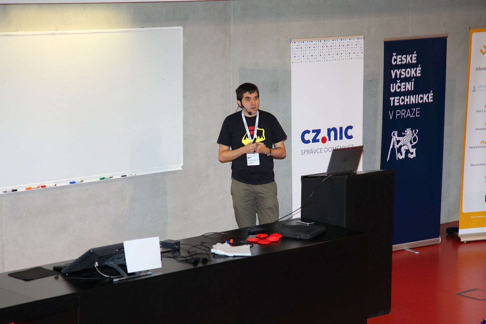 LinuxDays 2015 neděle