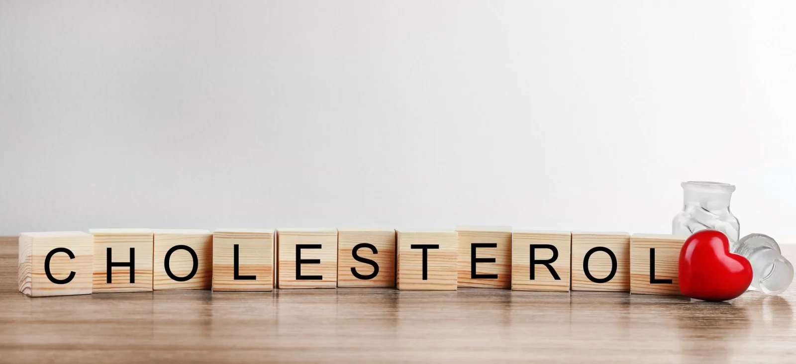 Vysoká hladina LDL cholesterolu v krvi způsobuje mnoho zdravotních problémů, jako je například ucpávání tepen. V konečném důsledku tak může zapříčinit třeba mozkovou mrtvici anebo infarkt.