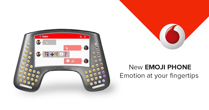 Dnešní mobilní IM kecálky získávají popularitu podle toho, kolik různých šílených smajlíků vám dokáží nabídnout. Vodafone jde uživatelům vstříc a nabízí nový telefon, který je přímo určen smajlíkářům. Sdělte své emoce!