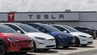 Náhledový obrázek - Tesla padá z piedestalu. Značka přichází o loajální zákazníky i trhy. I kvůli Muskovi
