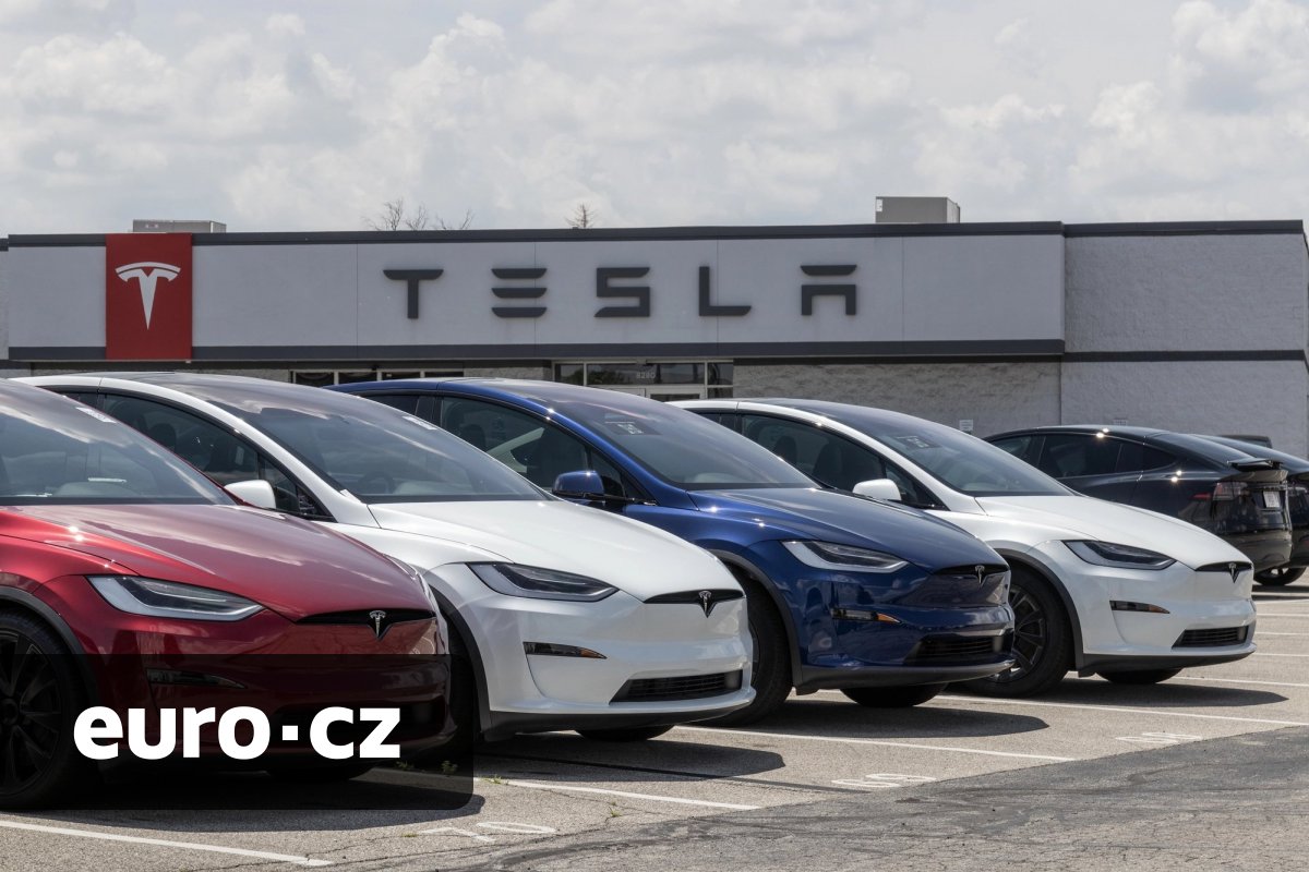 Norsko, země elektromobilům zaslíbená. Devět z deseti nově prodaných aut v loňském roce bylo plně elektrických
