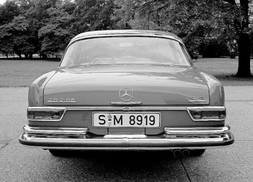 Mercedes-Benz 220 SEb