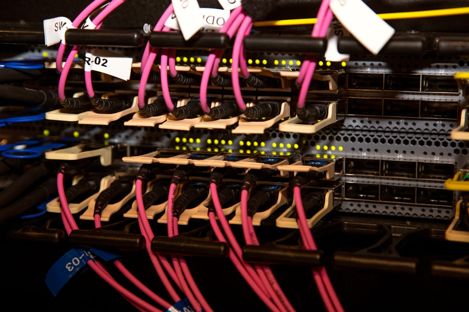 Páterní switche (detail).