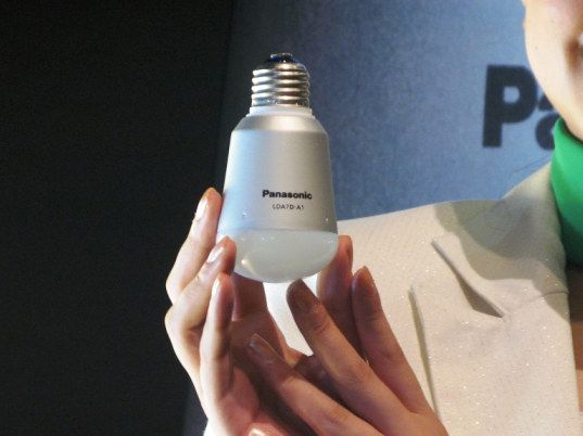 LED žárovky od Panasonicu