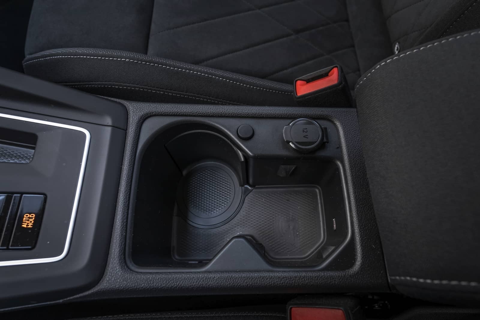 2020-08-aDMB2020_VW-Golf-2.0-TDi-7584.jpg