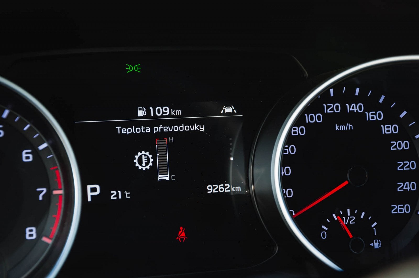 2019-05-kia-proceed-gt-2.jpg