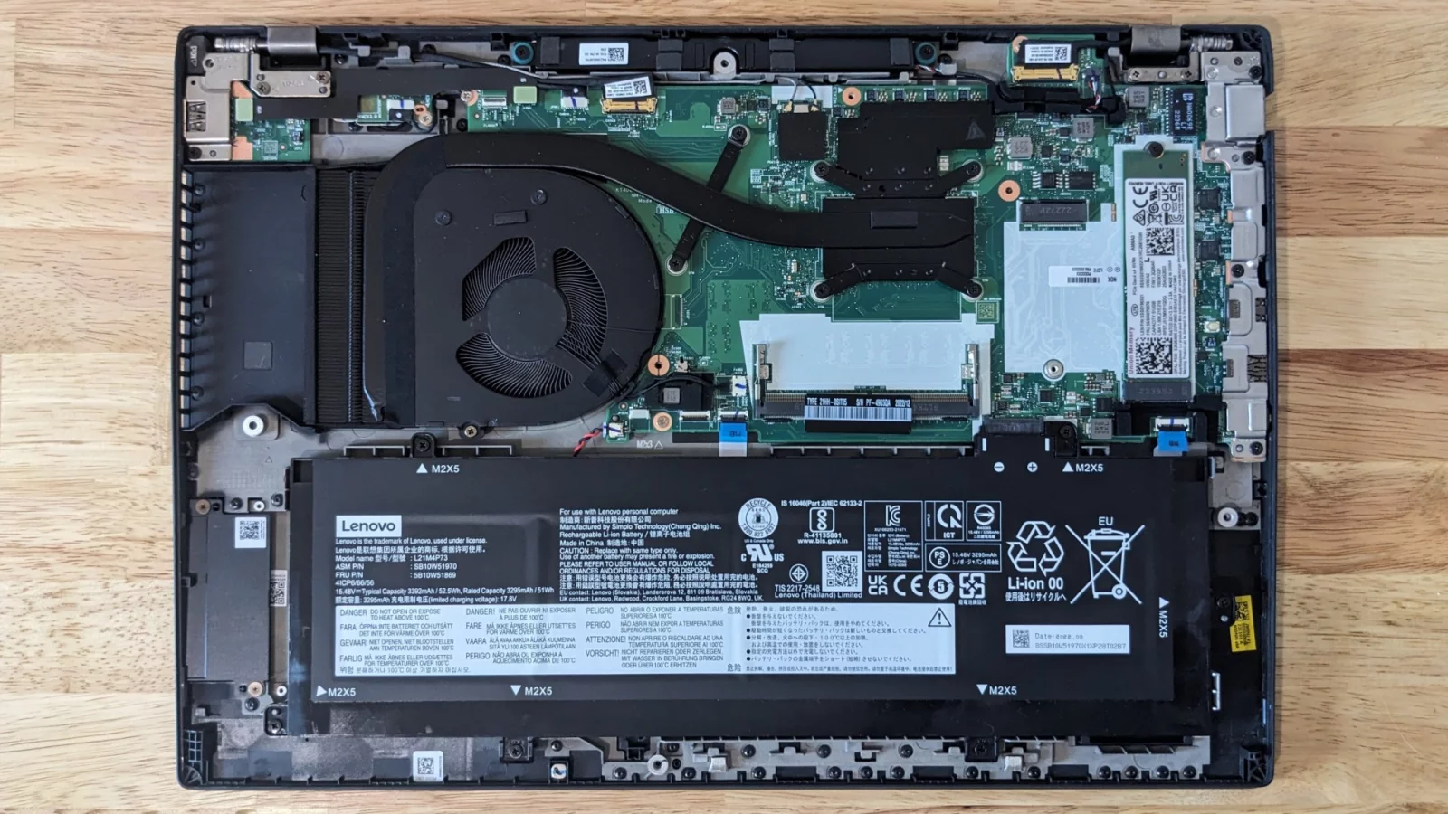 Lenovo Thinkpad T16 Gen2