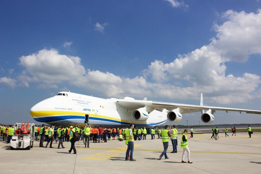 2017-12-antonov-an-225-mrija-v-praze-5.jpg