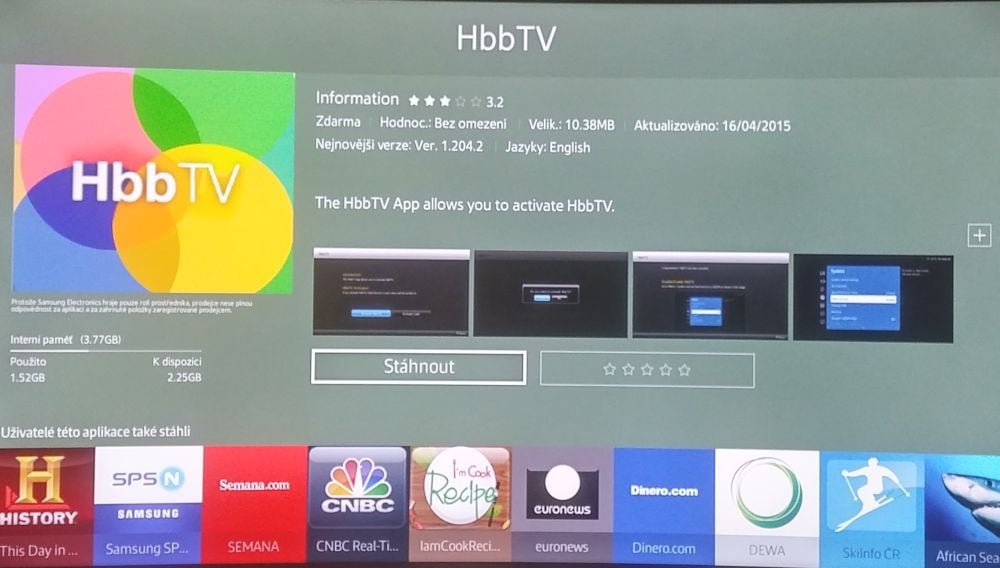 Kvůli zprovoznění HbbTV, je třeba nejprve do chytrých funkcí stáhnout příslušnou aplikaci. Ta neudělá nic jiného, než že zprovozní, resp. do nabídky menu nastavení přidá, položku Datová služba.