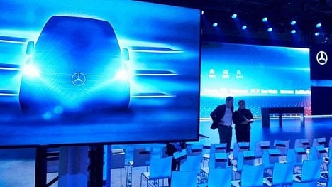 Náhledový obrázek - Podíl za 190 miliard. Čínská automobilka Geely se stala největším akcionářem Daimleru