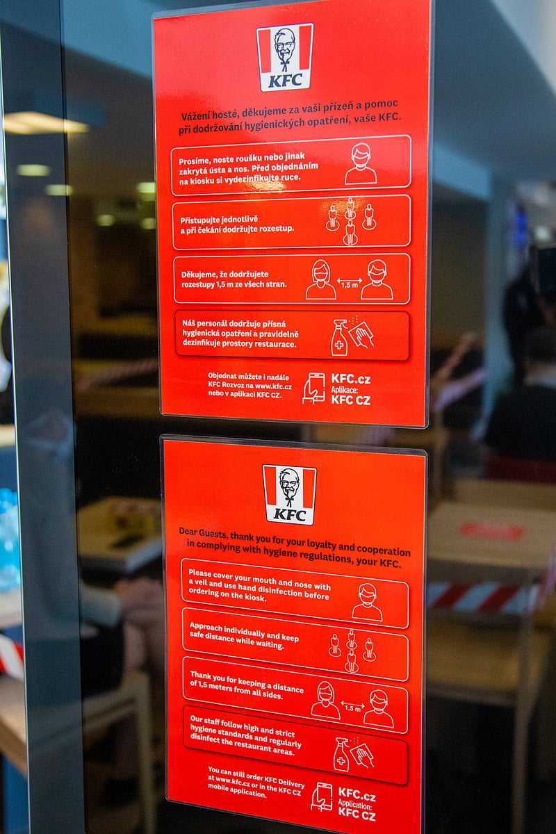 Přípravy na otevření restaurací KFC