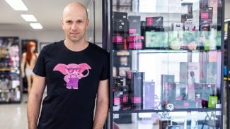 Adam Durčák, Růžový slon