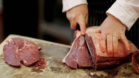 Náhledový obrázek - Kauza polského masa: chyby při označování byly ve více restauracích, kontroly pokračují