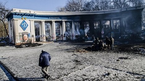 Náhledový obrázek - Radek Palata: Majdan se ztratil v chřestění zbraní