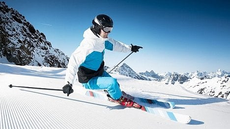 Náhledový obrázek - Také ski areály aktualizují ceníky. Víme, kolik letos zaplatíte za skipasy