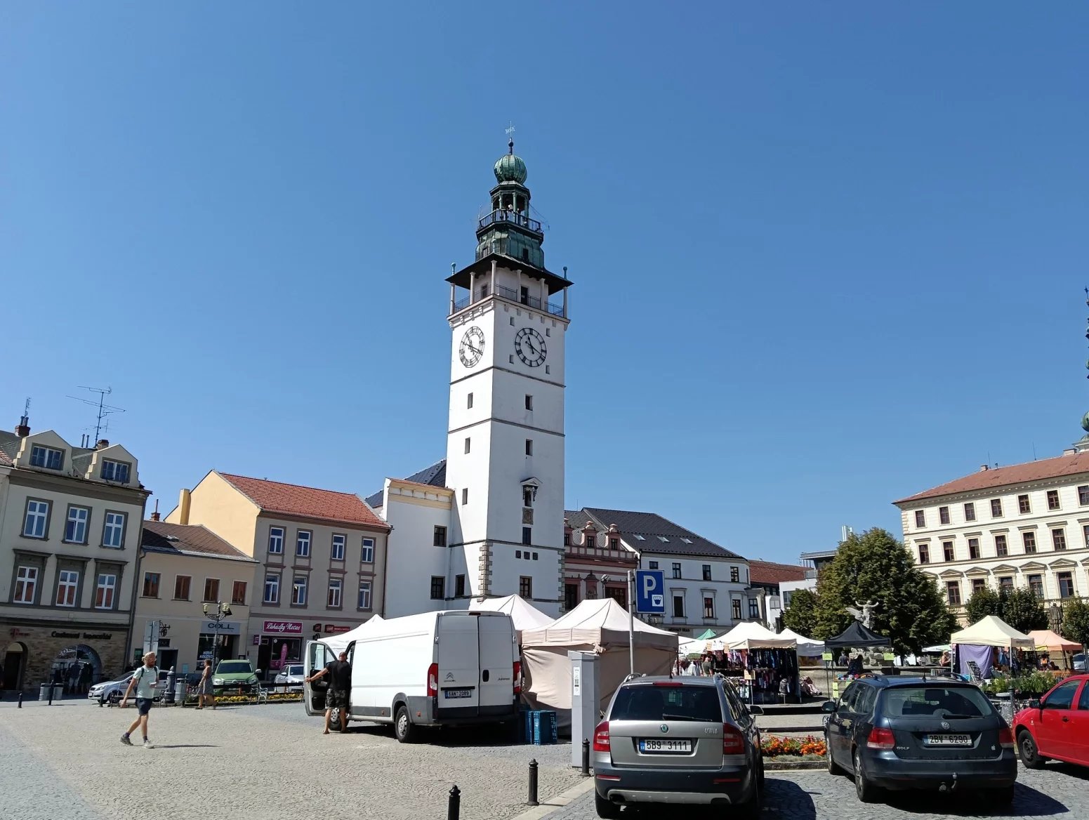 Hlavní 50Mpx fotoaparát