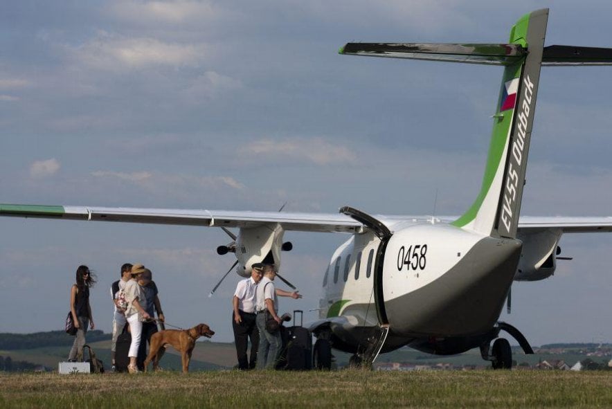 2010-07-letoun-ev-55-outback-od-firmy-evektor-5.jpg
