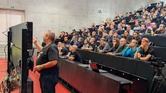 LinuxDays 2025 neděle