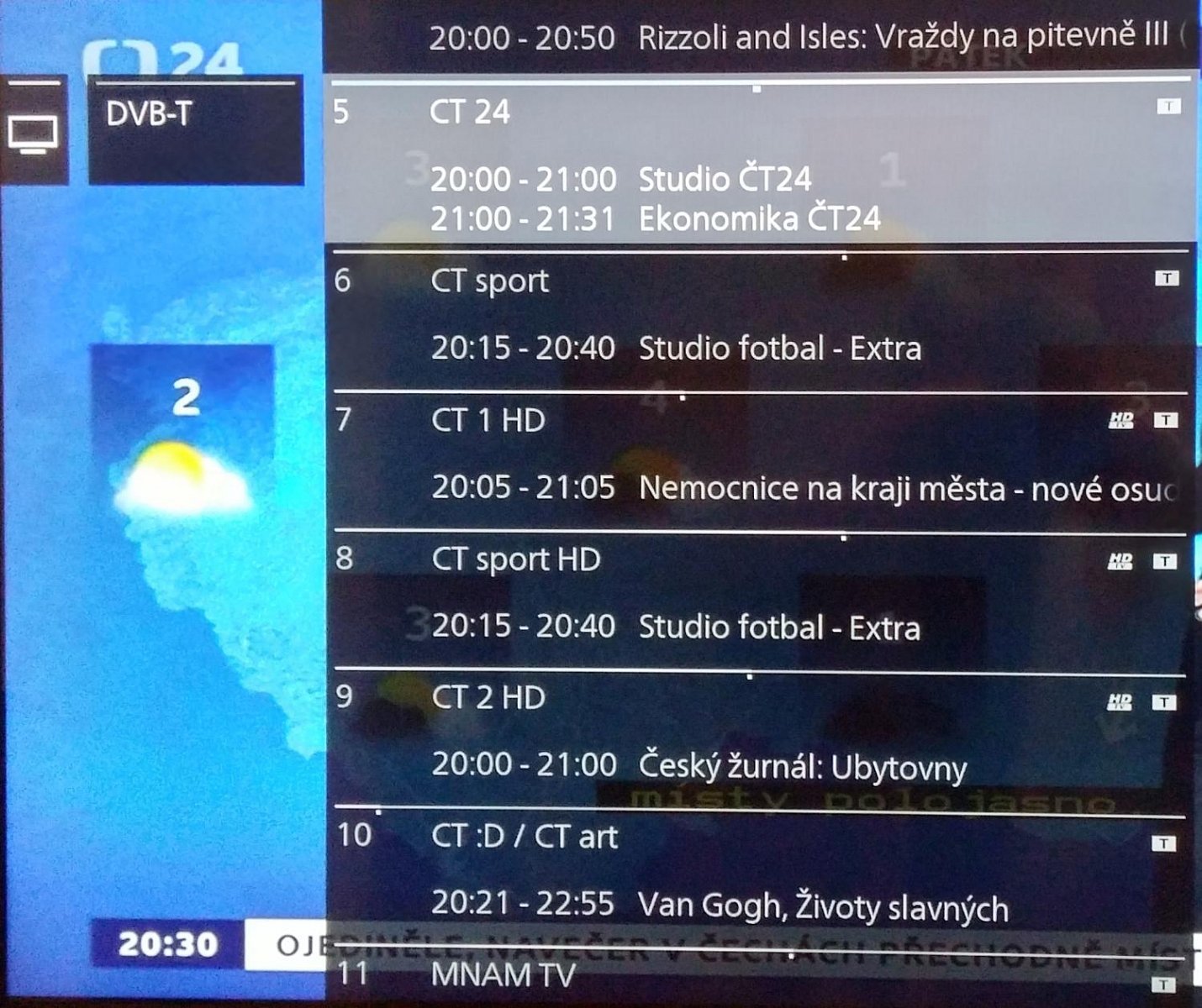 Díky tomu, že televizor udrží nabídku v paměti i po vypnutí (u mě povětšinou) a stahuje ji nezávisle, je vyvolání seznamu kanálů s informacemi z EPG prakticky okamžité. U všech ostatních výrobců musíte počkat.