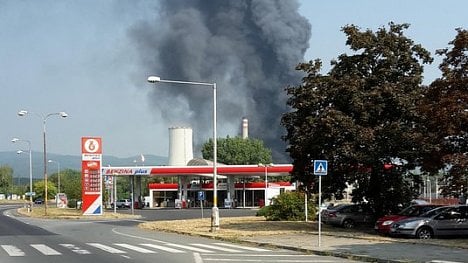 Náhledový obrázek - Požár liberecké Severochemy se dohašuje. Způsobil milionové škody