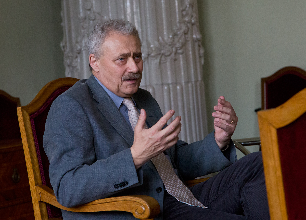 Rozhovor s ekonomem arcibiskupství Karlem Štíchou