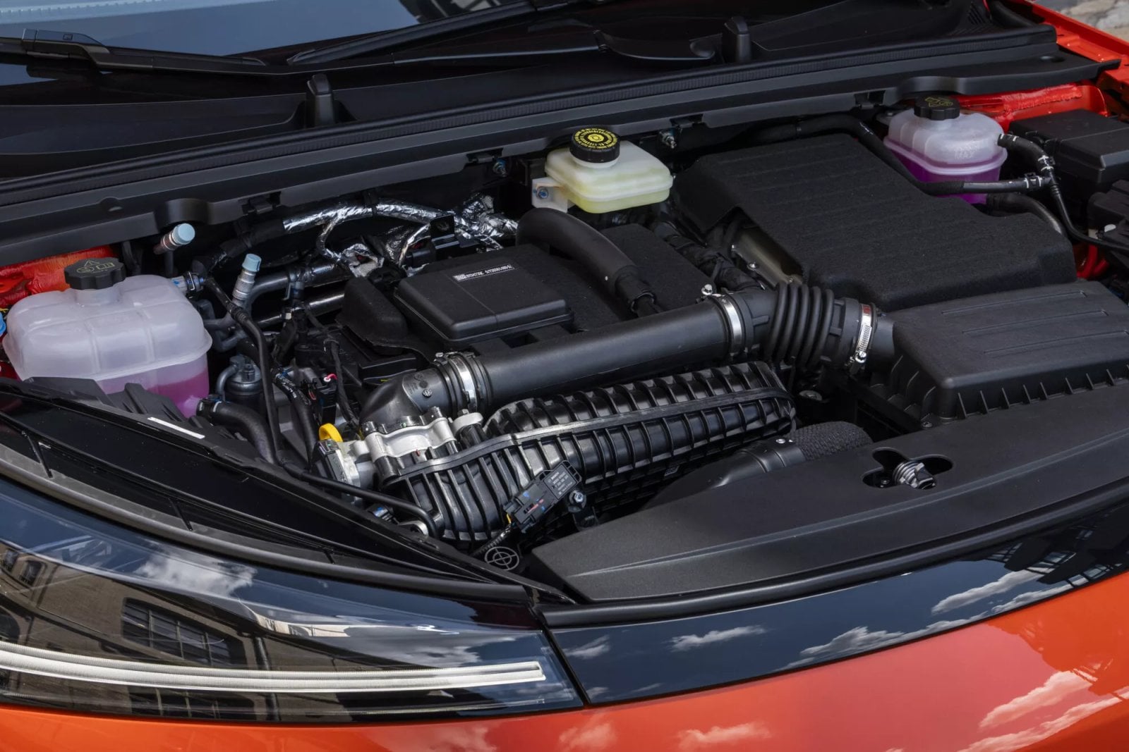 BYD Dolphin G DM-i