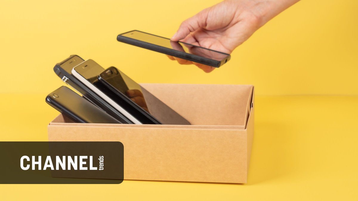 Repasovaným mobilům neotřesitelně vládnou iPhony. Co na to Android?