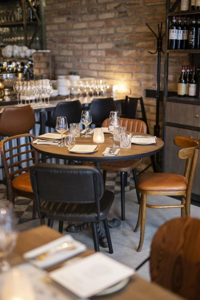 Pražská restaurace Amano se zaměřuje na italskou kuchyni a letos na jaře to u hostů vyhrála.