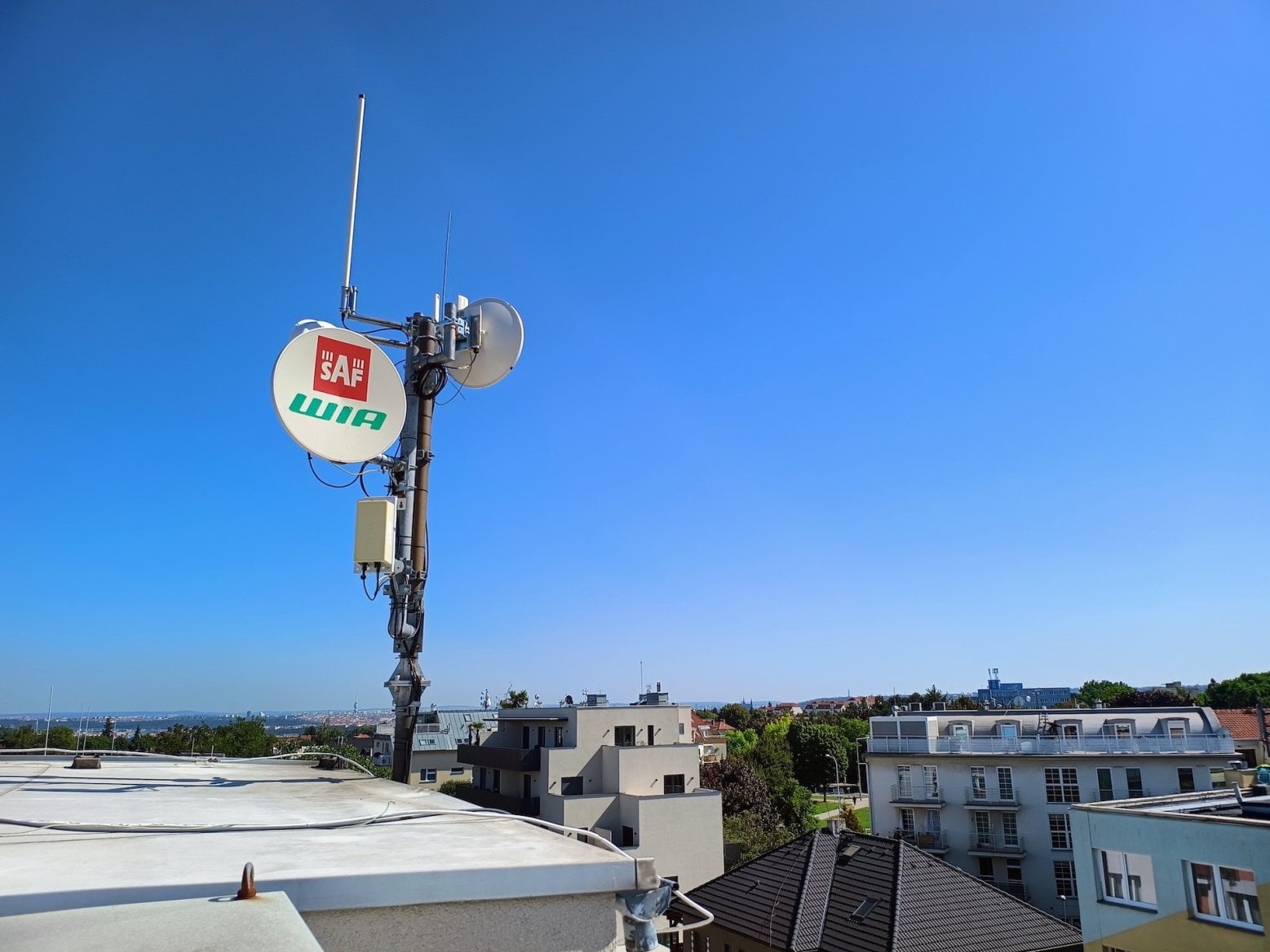 VanCo.cz a bezdrátový gigabitový internet v Praze (26 GHz)