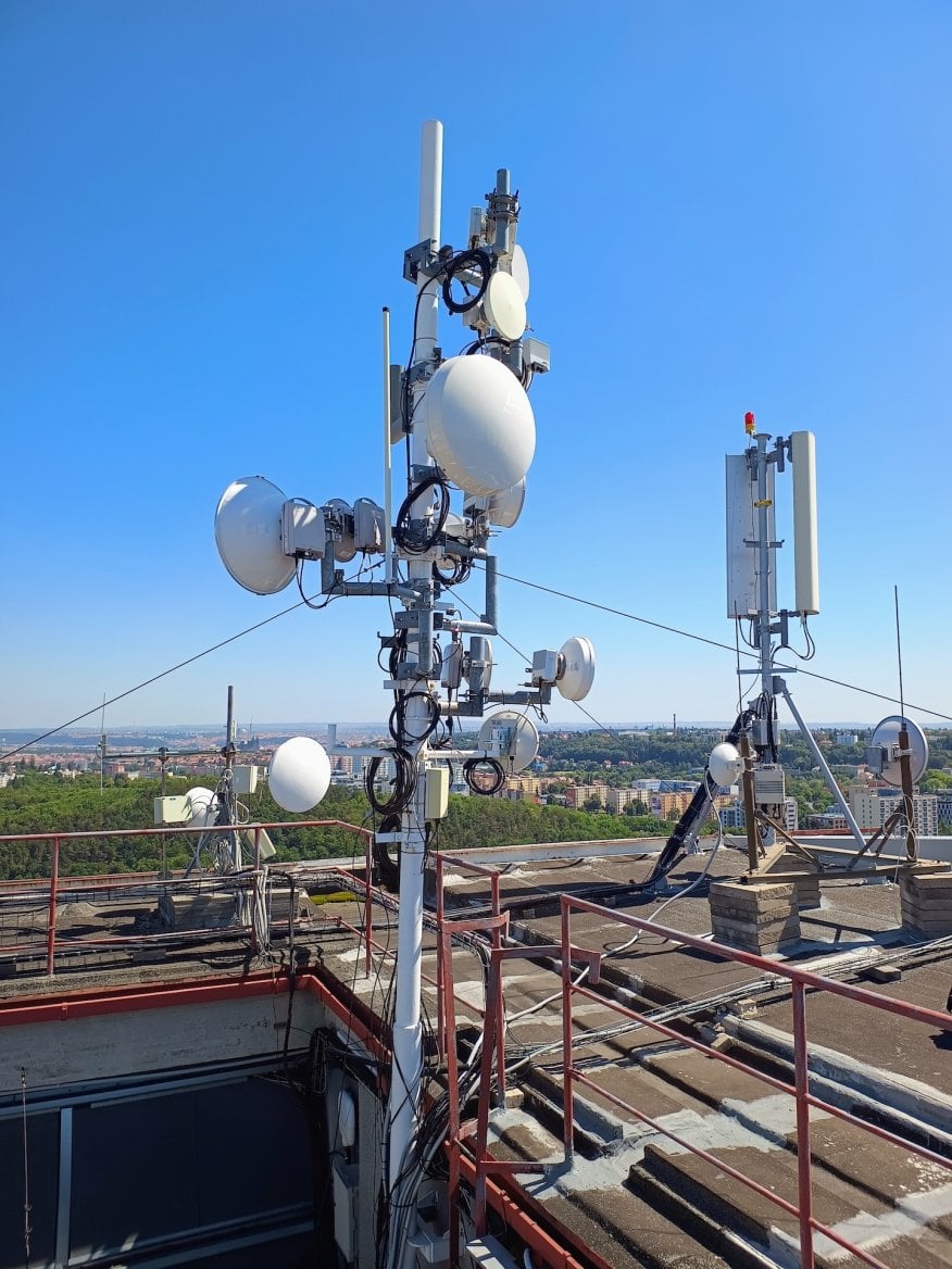 VanCo.cz a bezdrátový gigabitový internet v Praze (26 GHz)