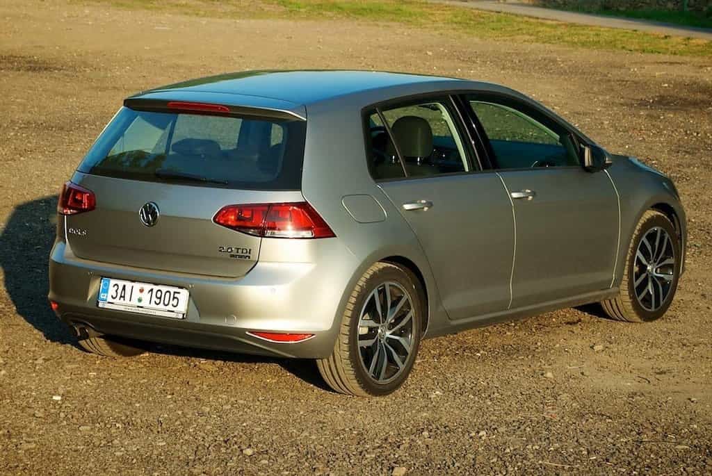 2011-04-volkswagen-golf-2-0-tdi-4motion-10.jpg