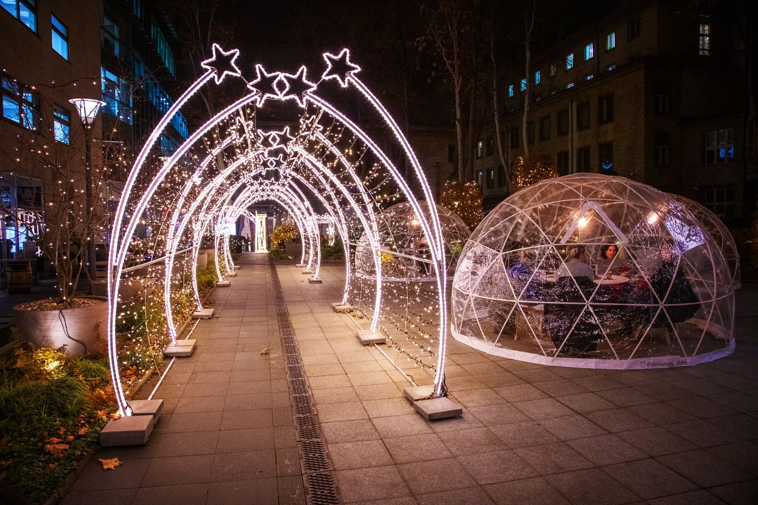 Pandemie nám Vánoce nezkazí. Nalaďte se vánoční výzdobou