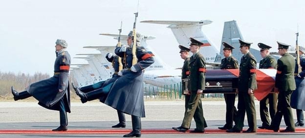 2013-03-statisc3adce-polc3a1kc5af-vzdaly-c3bactu-zesnulycc81m-2.