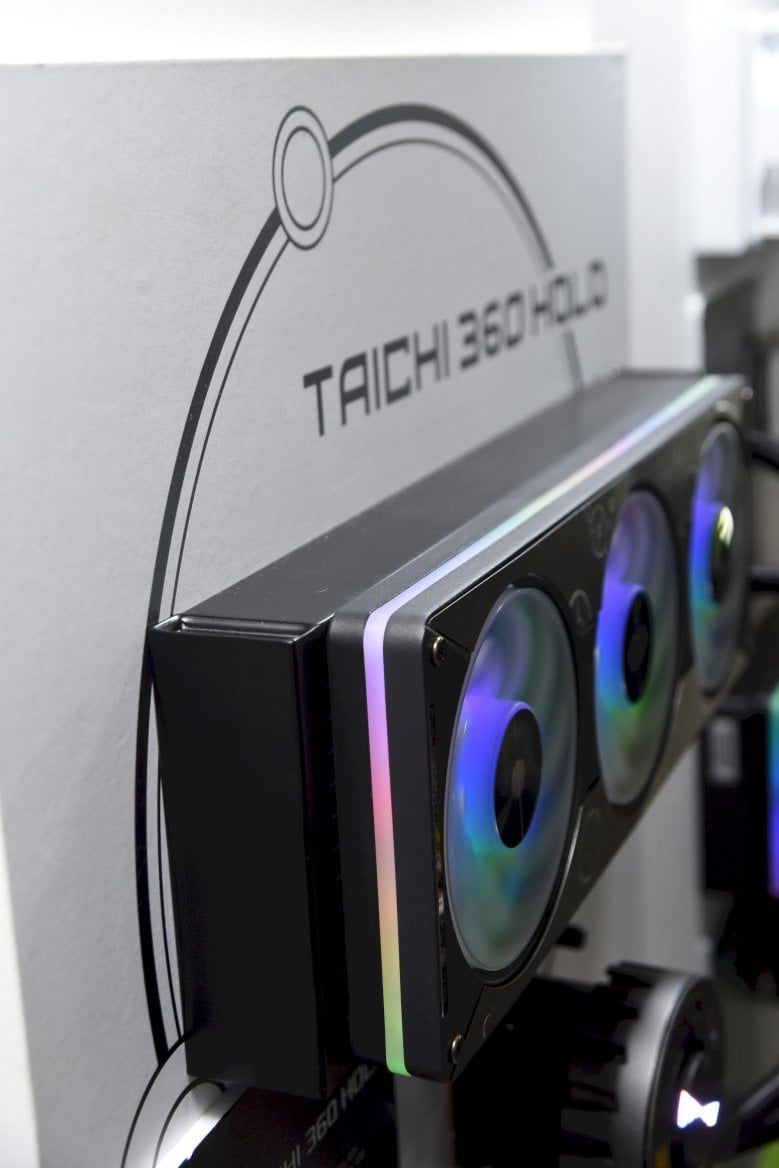 ASRock na Computexu 2026