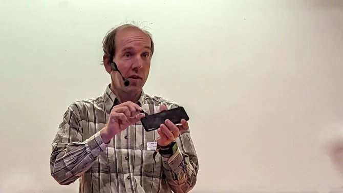 LinuxDays 2023 sobota Pavel Machek