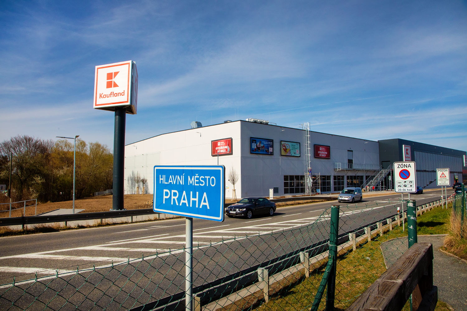 Nový Kaufland v Praze-Čestlicích