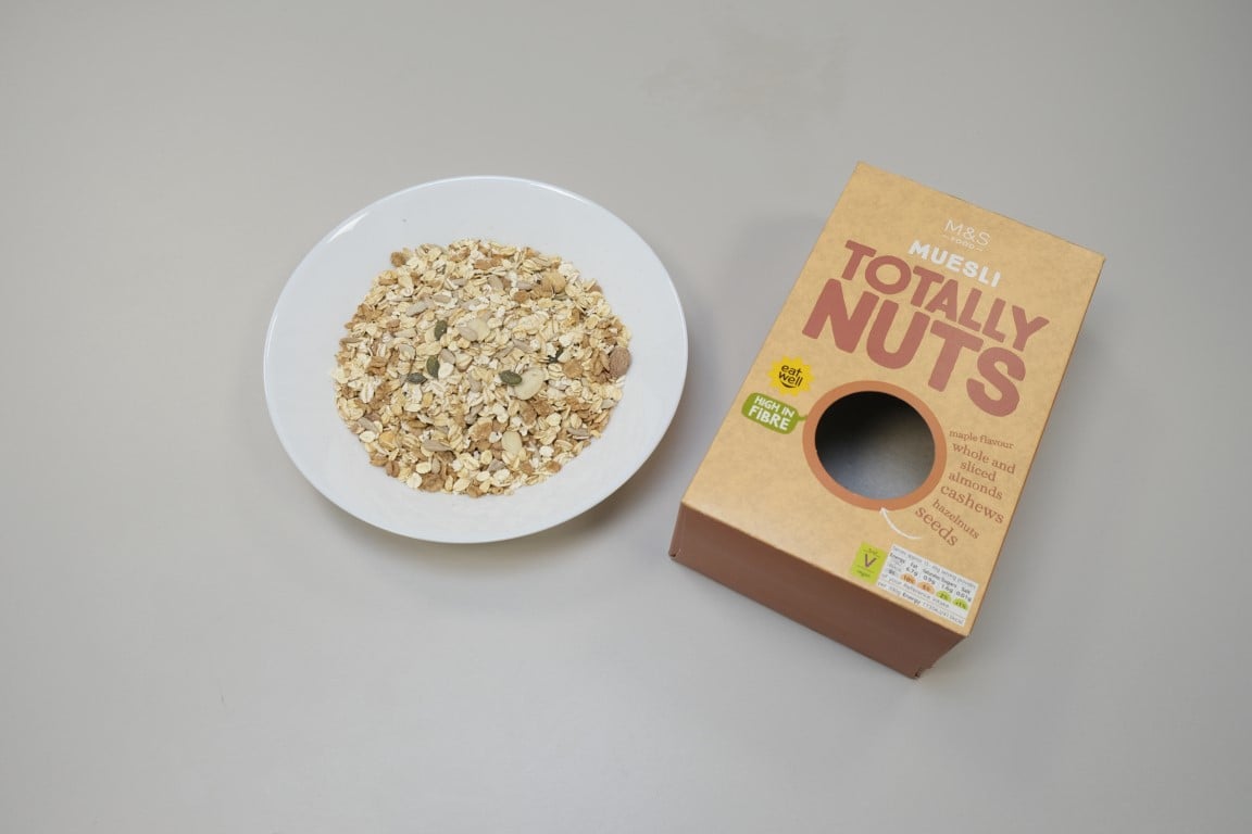 Různé druhy müsli, porovnali jsme obal a obsah