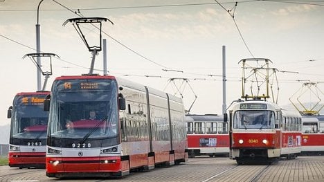 Náhledový obrázek - Praha modernizuje tramvaje. Do půl roku půjde platit kartou ve všech vozech