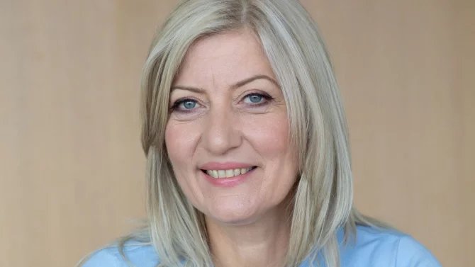 Melinda Szabó - T-Mobile