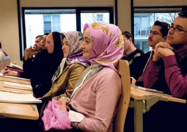 2016-05-nc49bmecko-si-vychovc3a1vc3a1-vlastnc3ad-islc3a1mskc3a9-