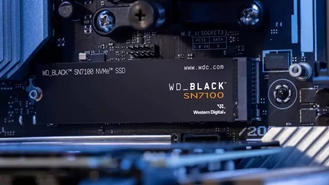 WD Black SN7100