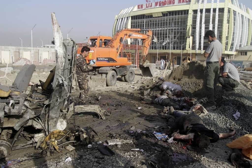 2012-04-islc3a1mskc3bdm-svc49btem-cloumajc3ad-kvc5afli-filmu-pro