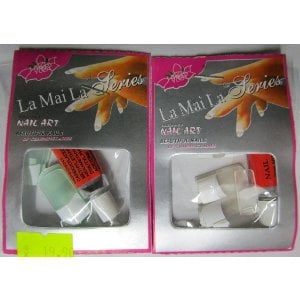 Kosmetický přípravek nesplňuje nařízení Evropského parlamentu a Rady o kosmetických přípravcích: na obalu nejsou uvedeny patřičné údaje o přípravku včetně odpovědné osoby