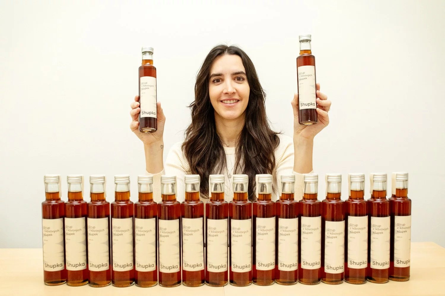 Martina Jelčić (Zelenáková) a její sirupy značky Shupka