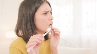 Náhledový obrázek - Jak léčit zánět dásní: důraz se klade na důkladné čištění zubů