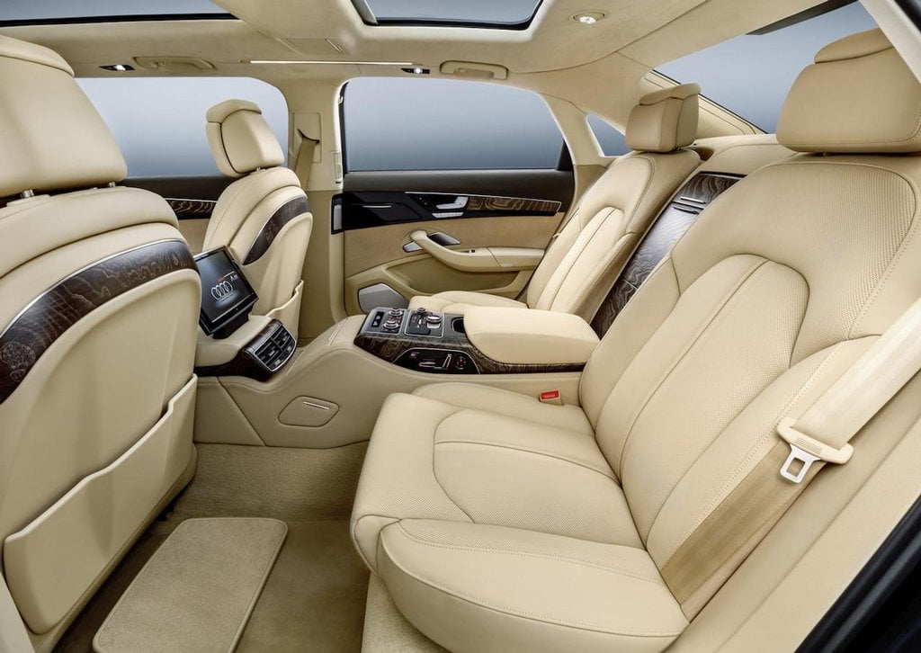 2012-02-audi-a8-l-extended-hi-res-3.jpg